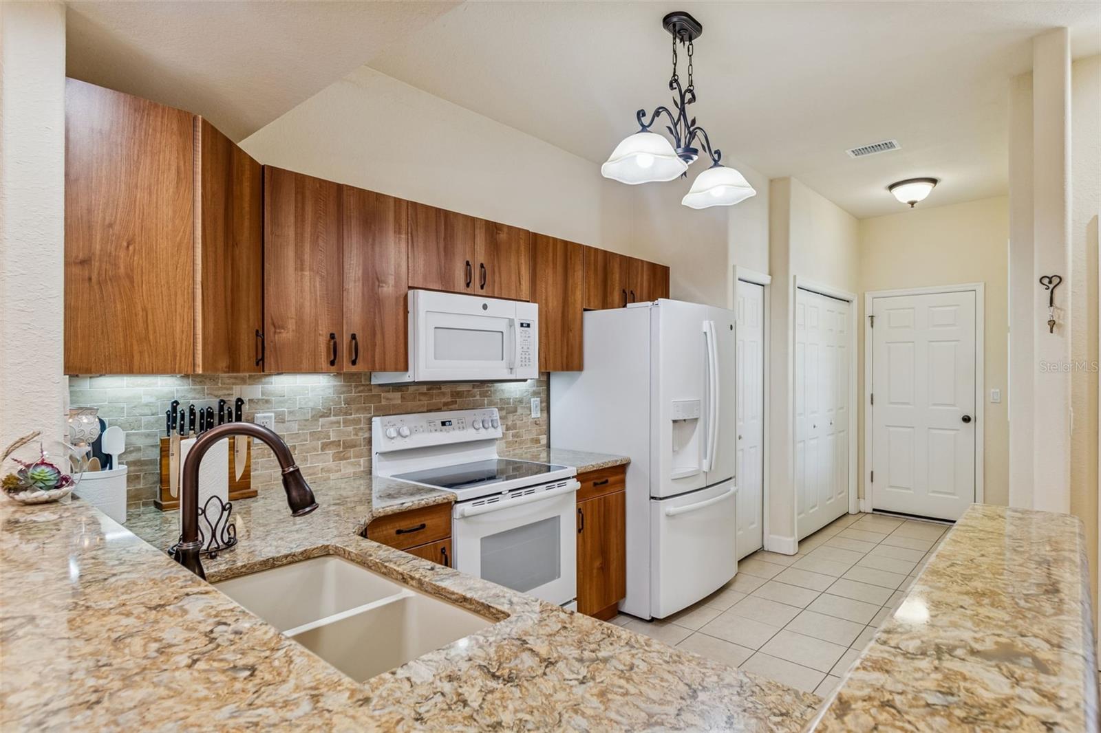 5351 NEIL DR, ST PETERSBURG, FL, 33714