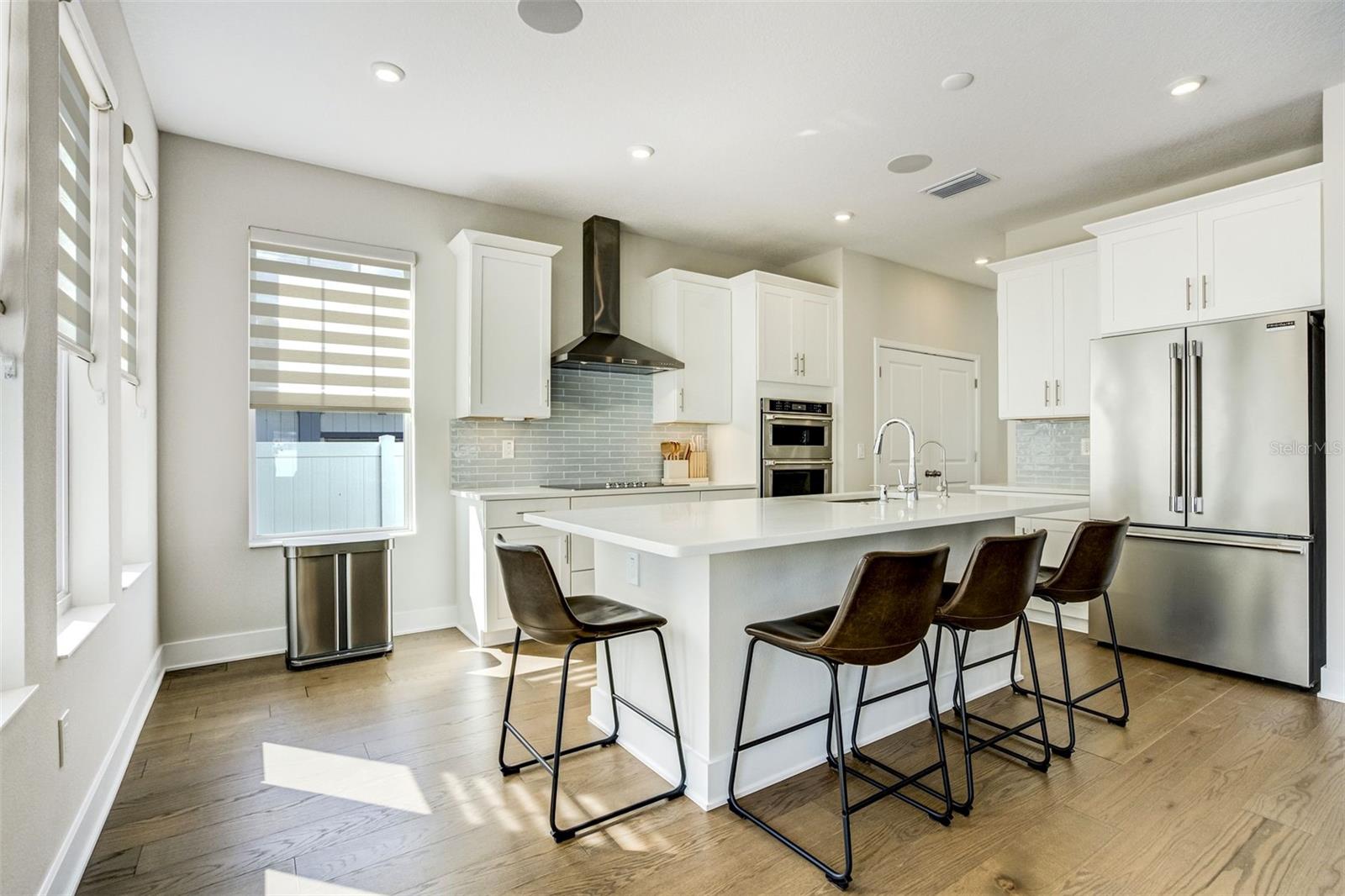 2716 13TH AVE N, ST PETERSBURG, FL, 33713