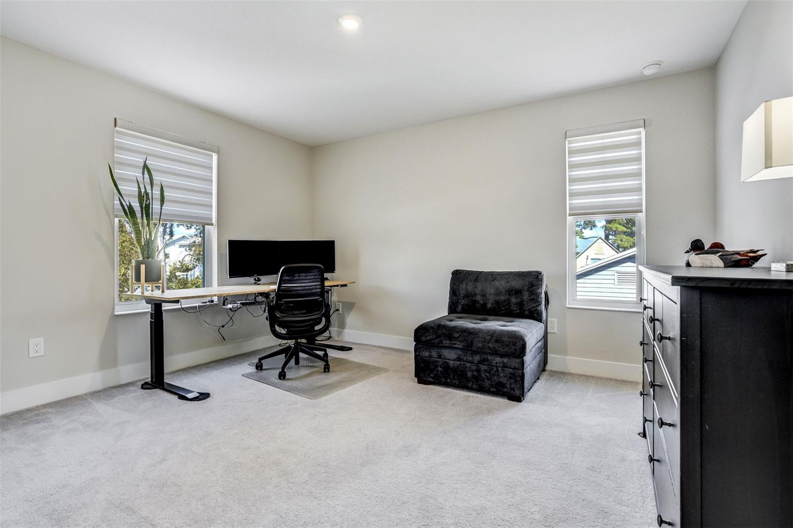 2716 13TH AVE N, ST PETERSBURG, FL, 33713