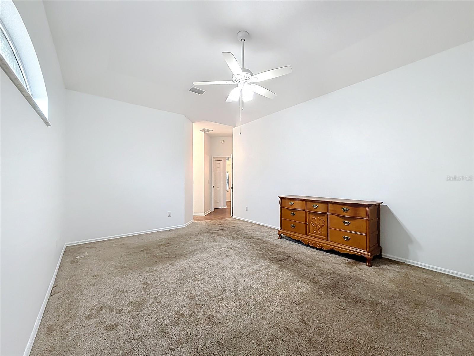 507 DOWLING CIR, LADY LAKE, FL, 32159