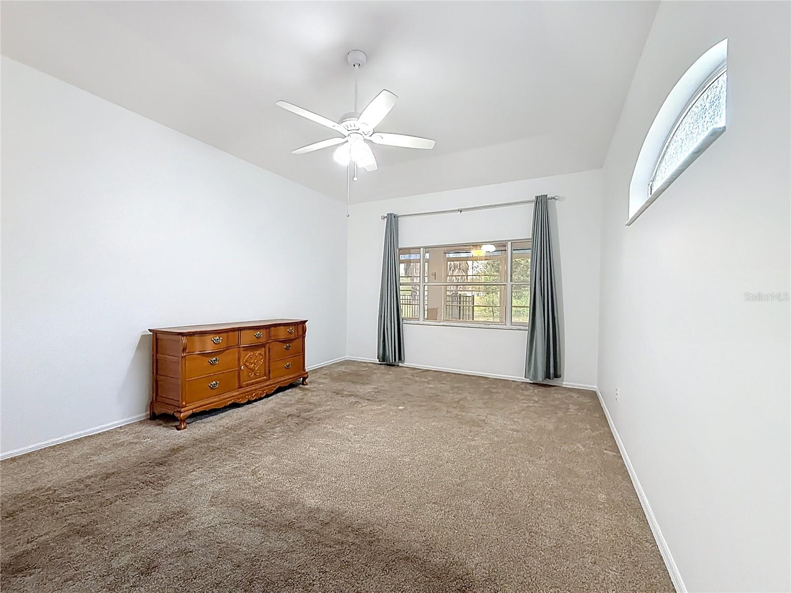 507 DOWLING CIR, LADY LAKE, FL, 32159