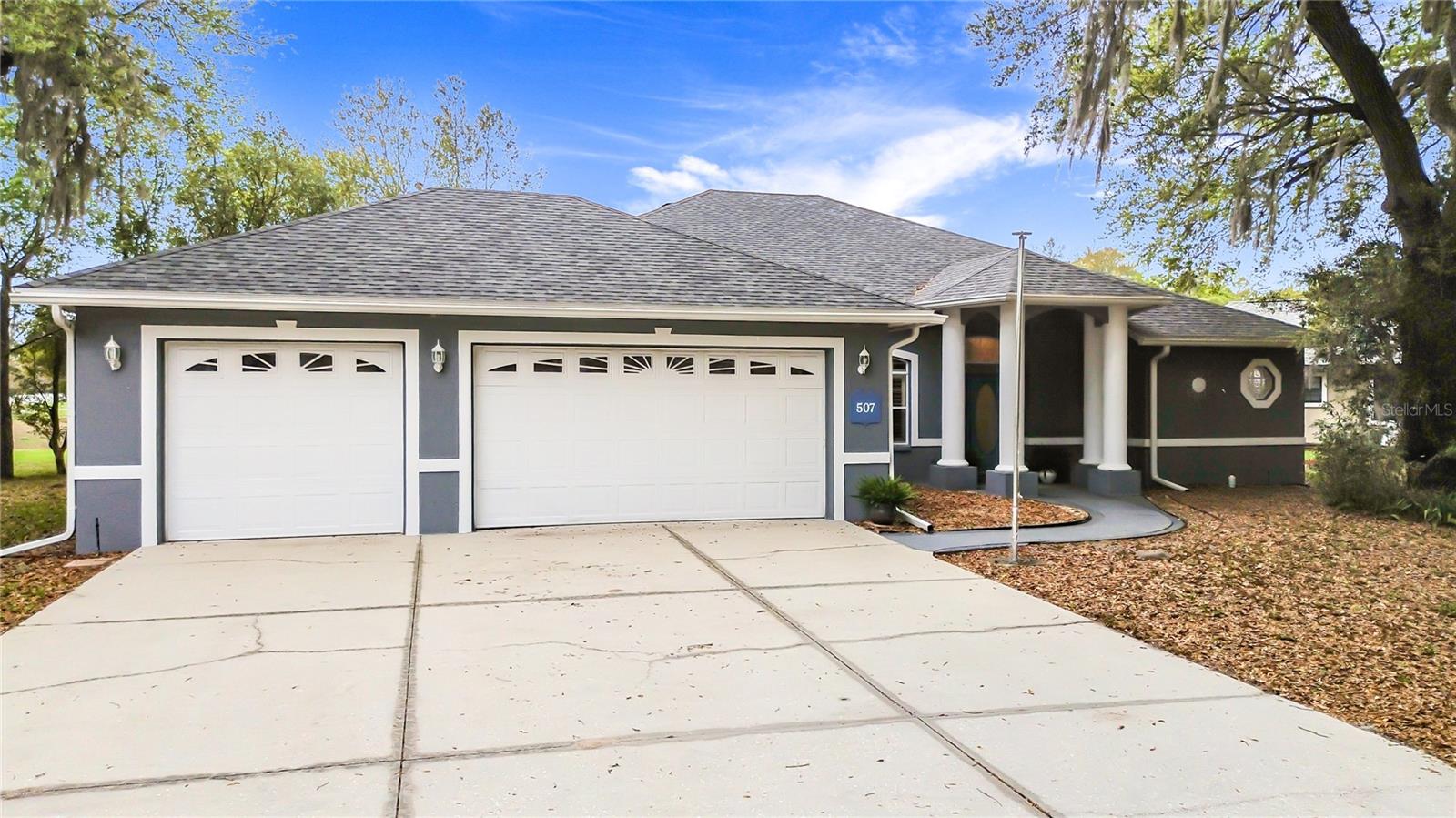 507 DOWLING CIR, LADY LAKE, FL, 32159