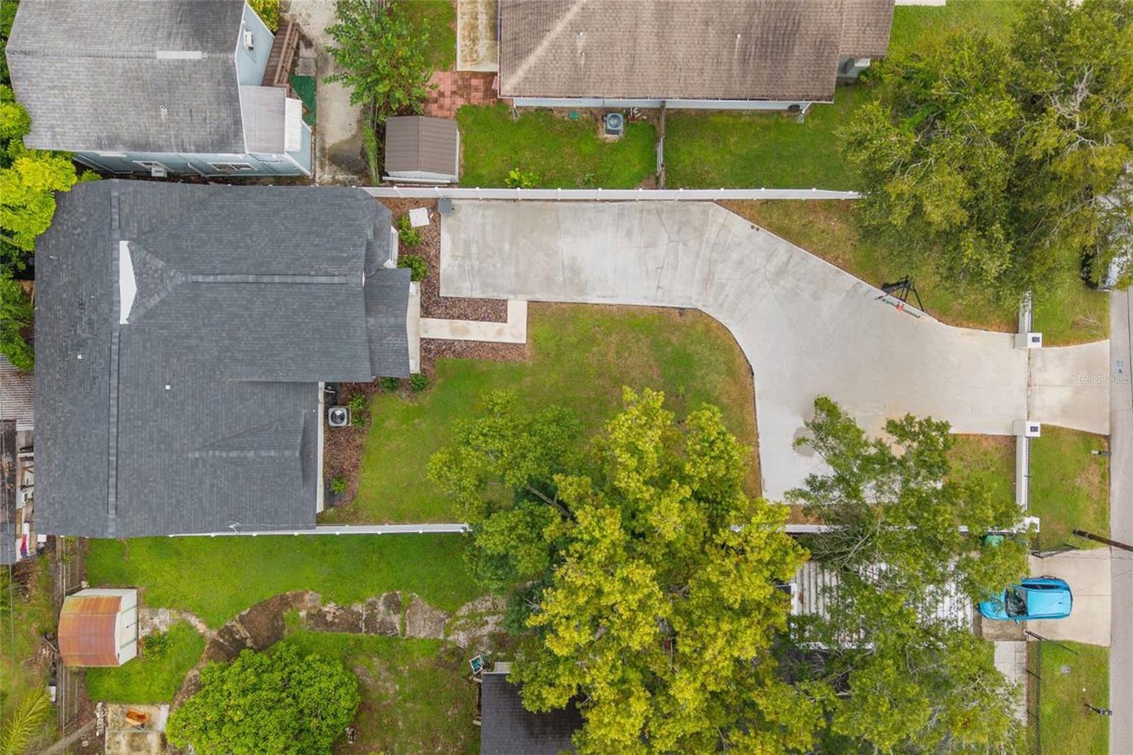 914 E NORTH BAY ST, TAMPA, FL, 33603