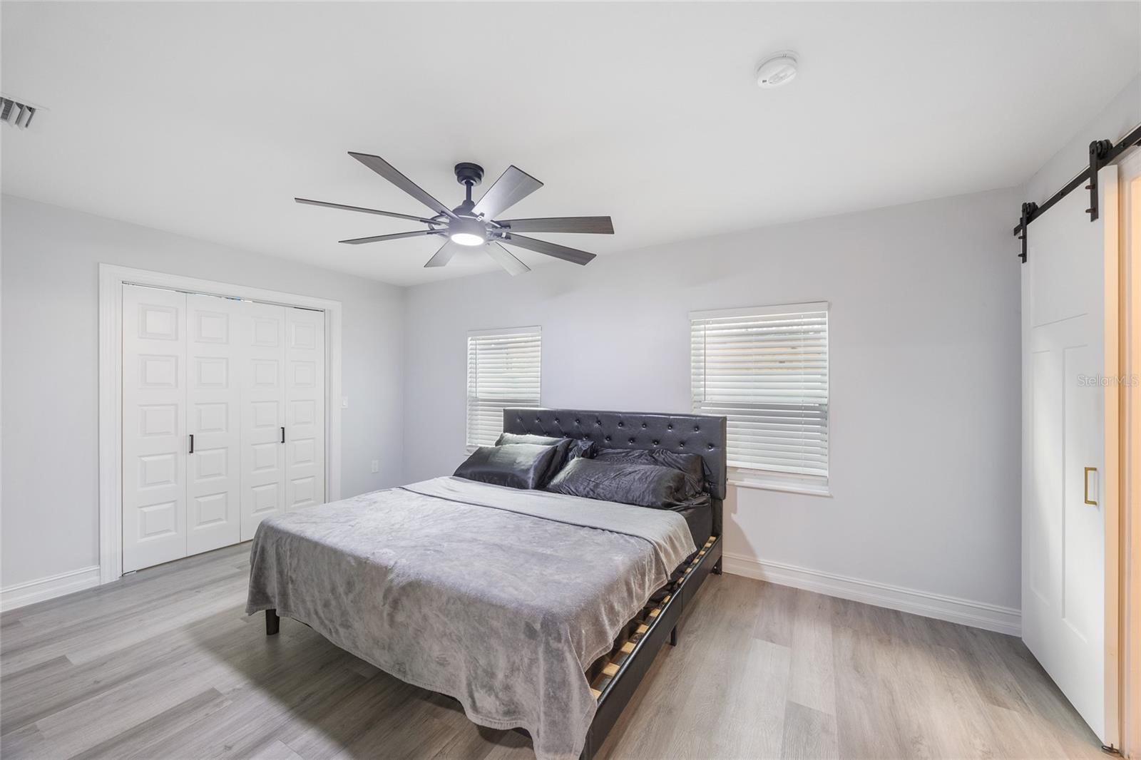 914 E NORTH BAY ST, TAMPA, FL, 33603
