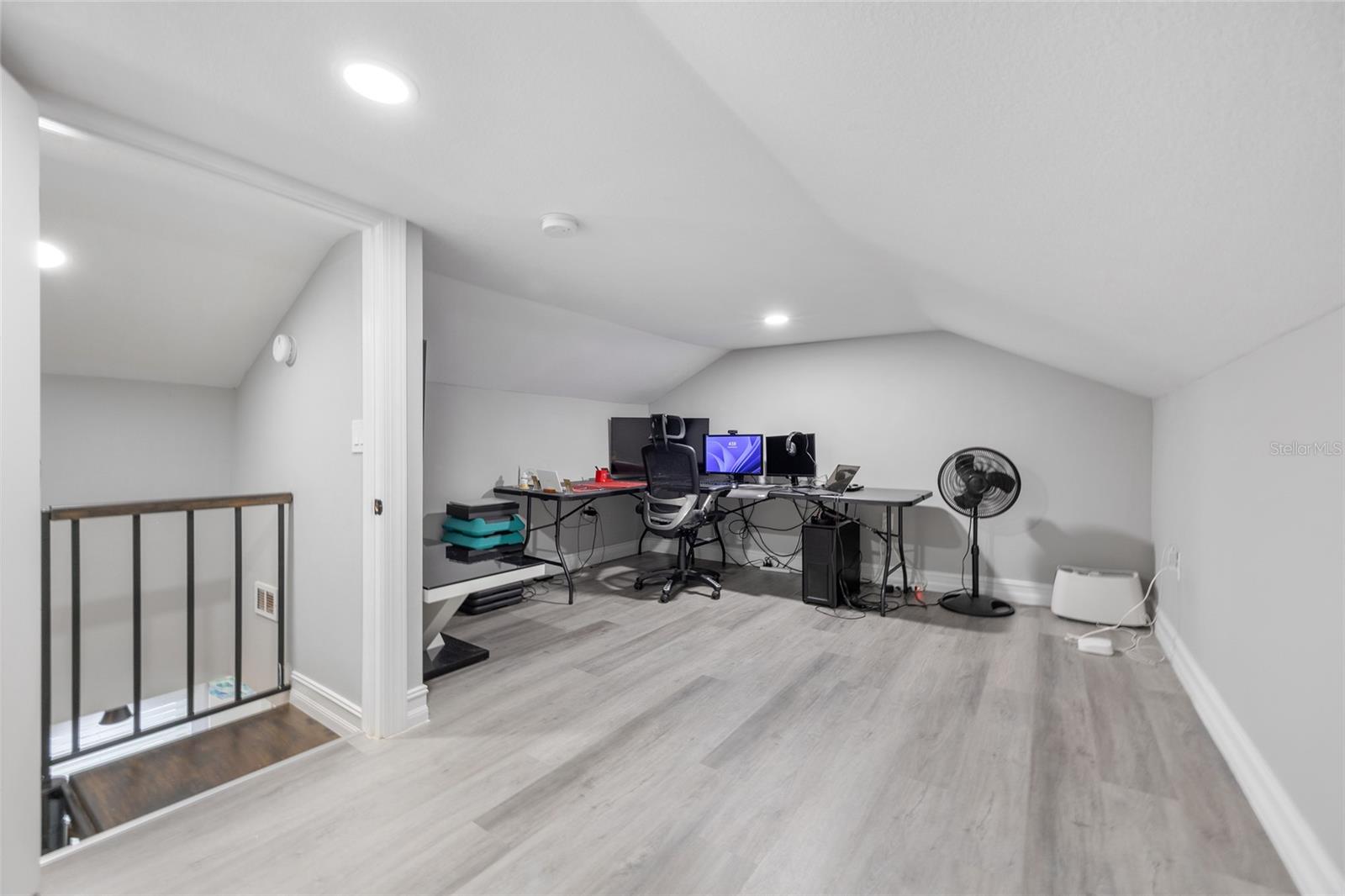 914 E NORTH BAY ST, TAMPA, FL, 33603