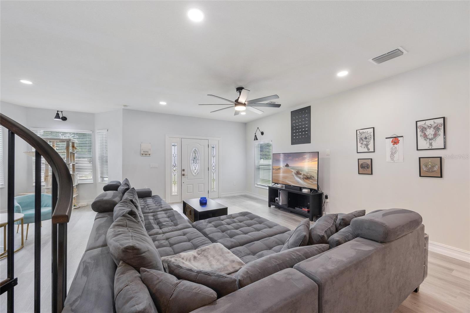 914 E NORTH BAY ST, TAMPA, FL, 33603