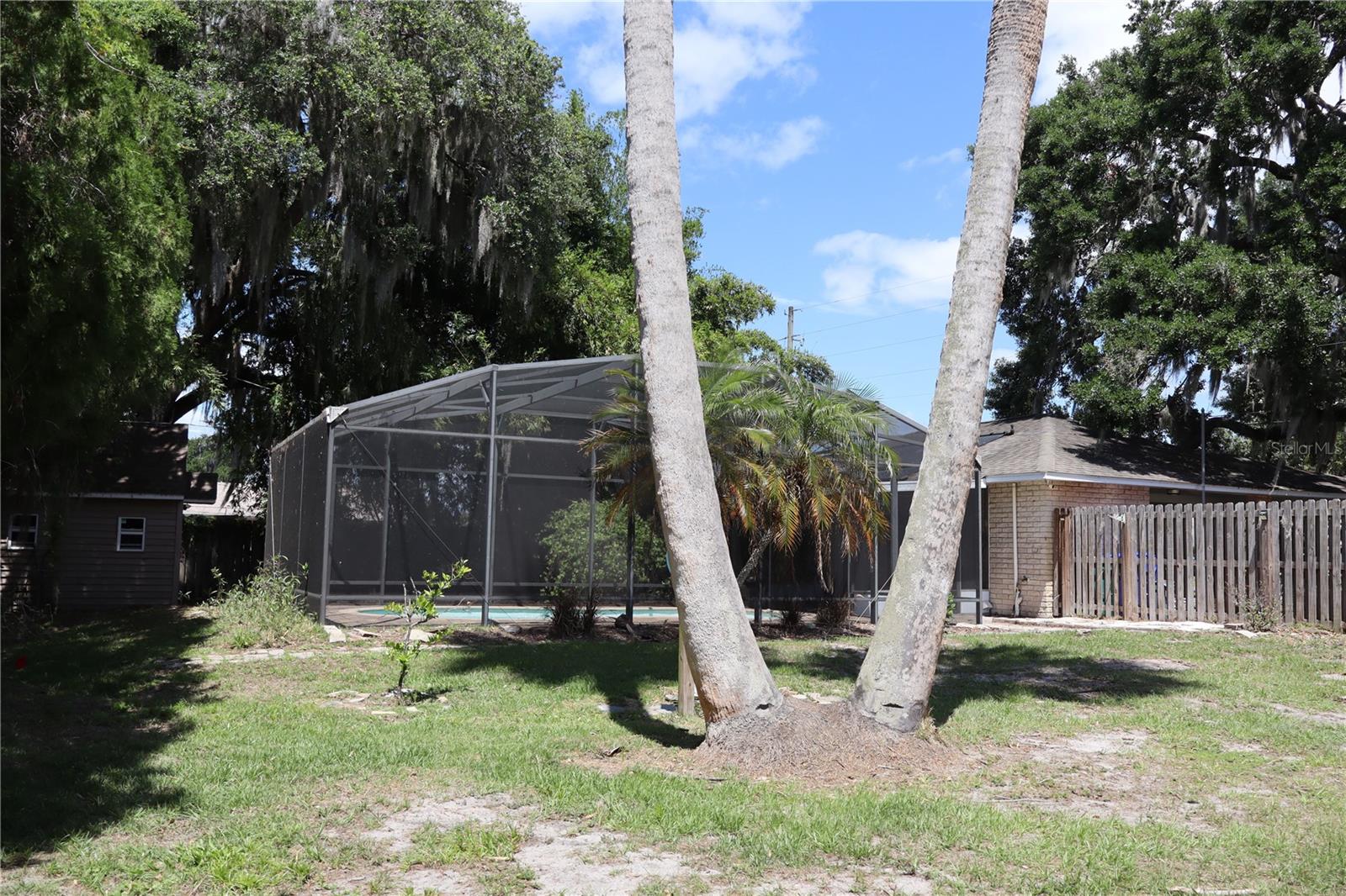 1413 ORANGE AVE, TAVARES, FL, 32778