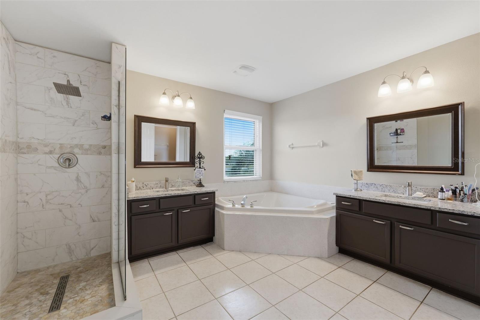 1312 BROOKE VIEW DR, ODESSA, FL, 33556
