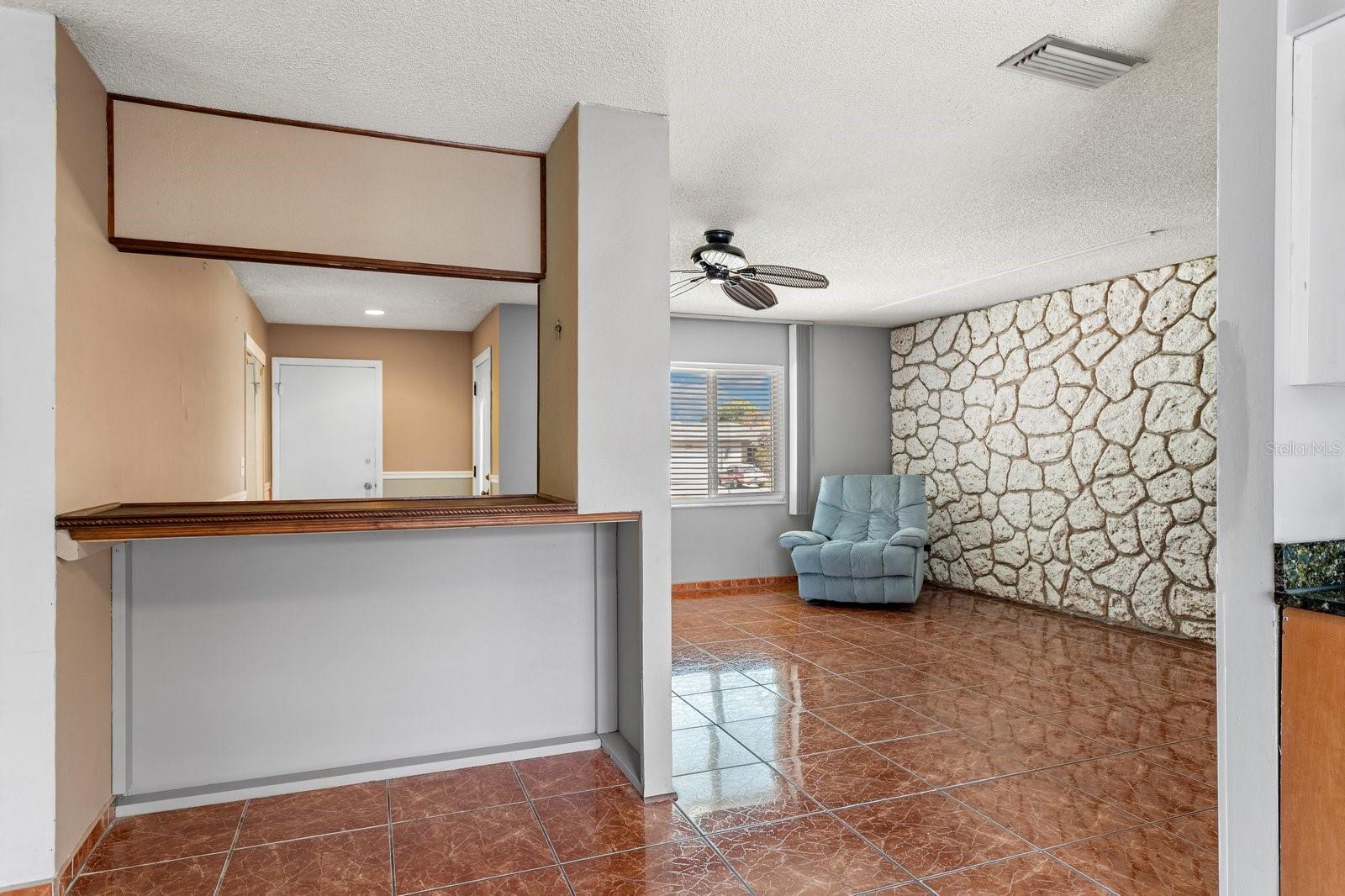 2356 VALLEY AVE, KISSIMMEE, FL, 34744