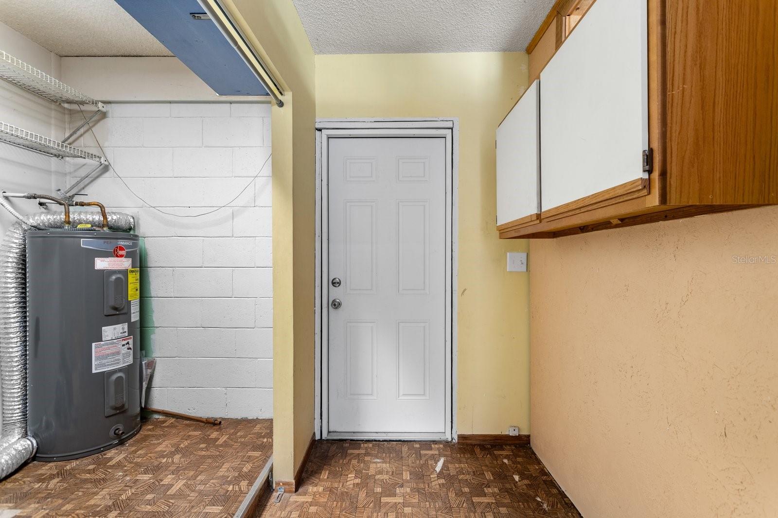 2356 VALLEY AVE, KISSIMMEE, FL, 34744