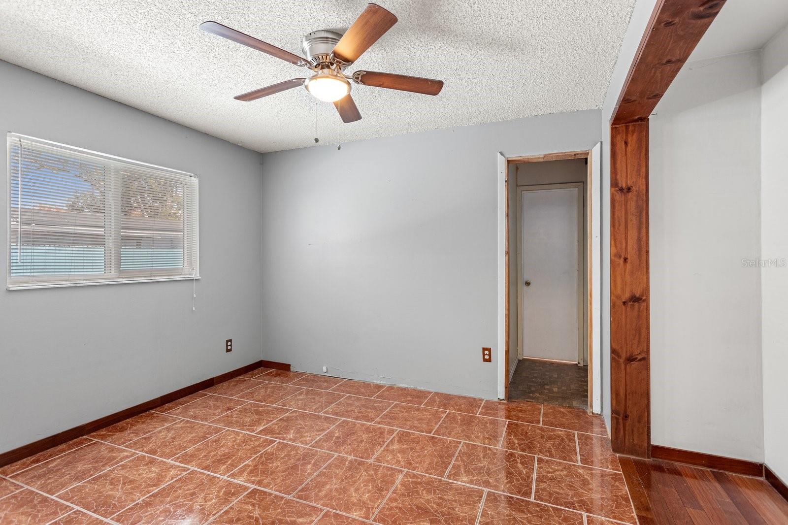 2356 VALLEY AVE, KISSIMMEE, FL, 34744