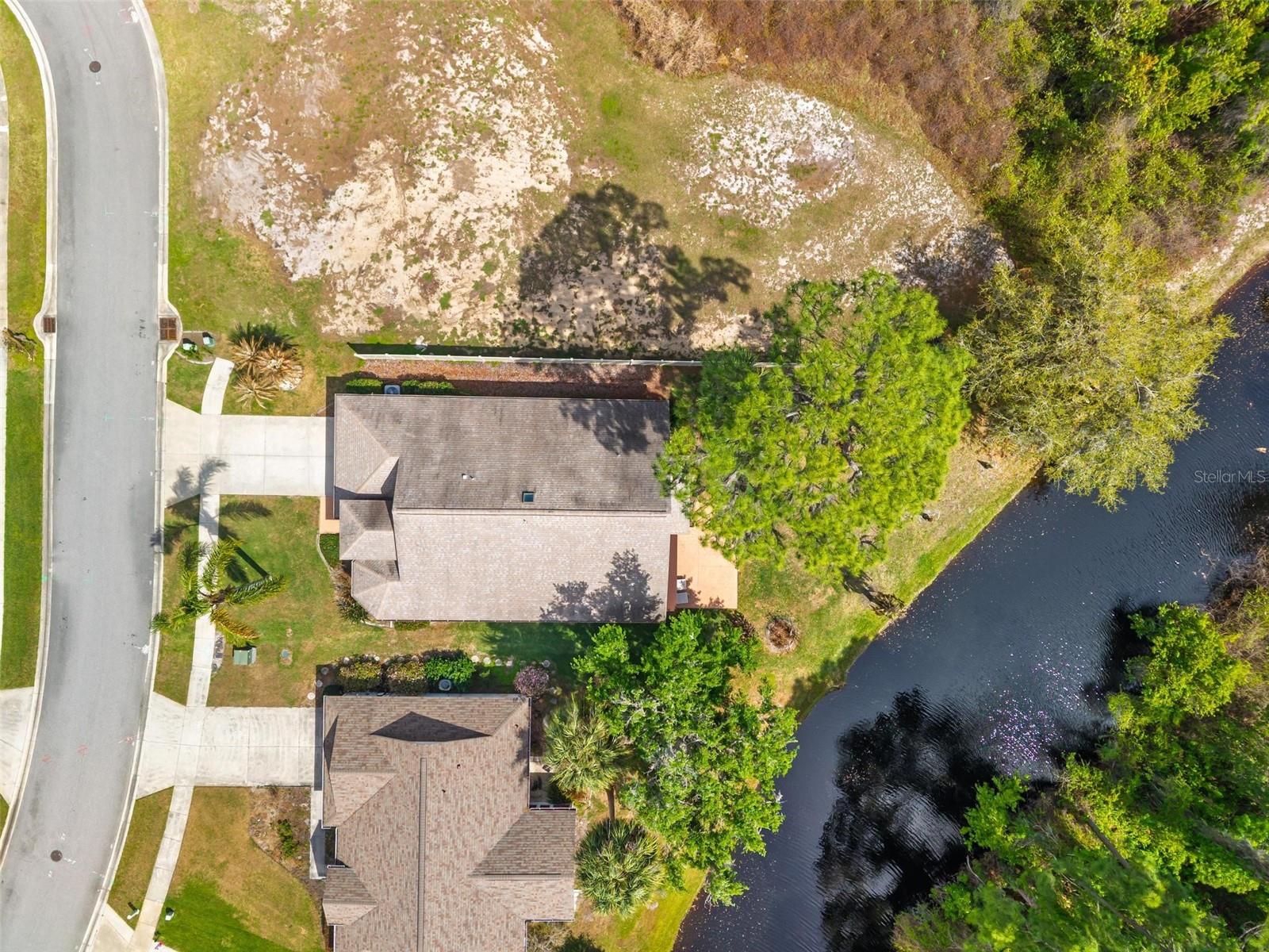 1010 VINDALE RD, TAVARES, FL, 32778