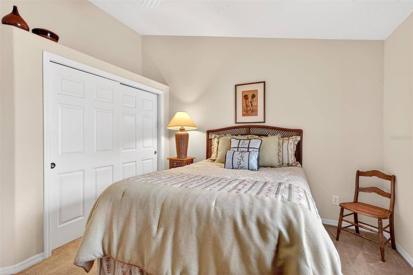 1010 VINDALE RD, TAVARES, FL, 32778