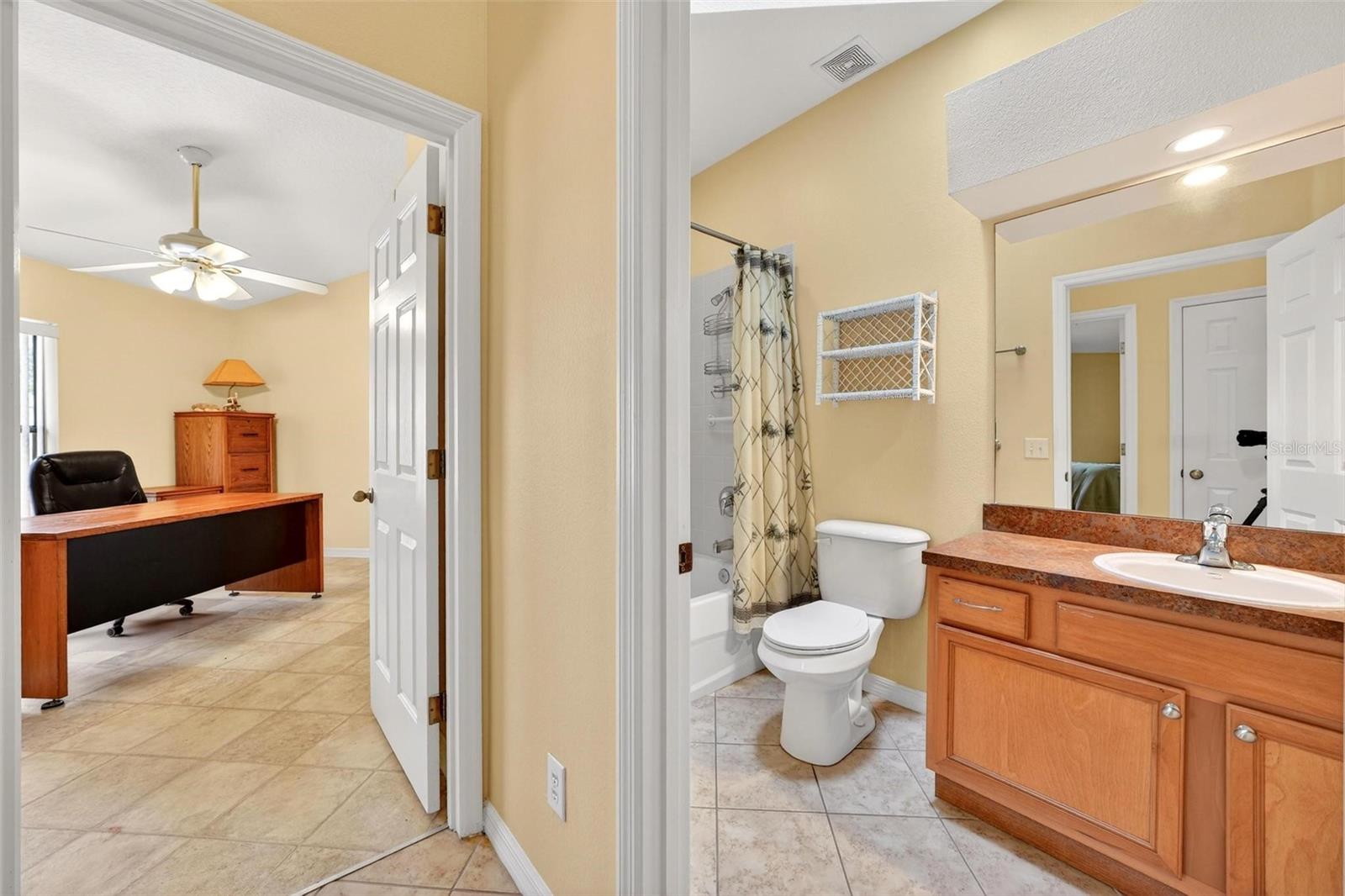 1010 VINDALE RD, TAVARES, FL, 32778