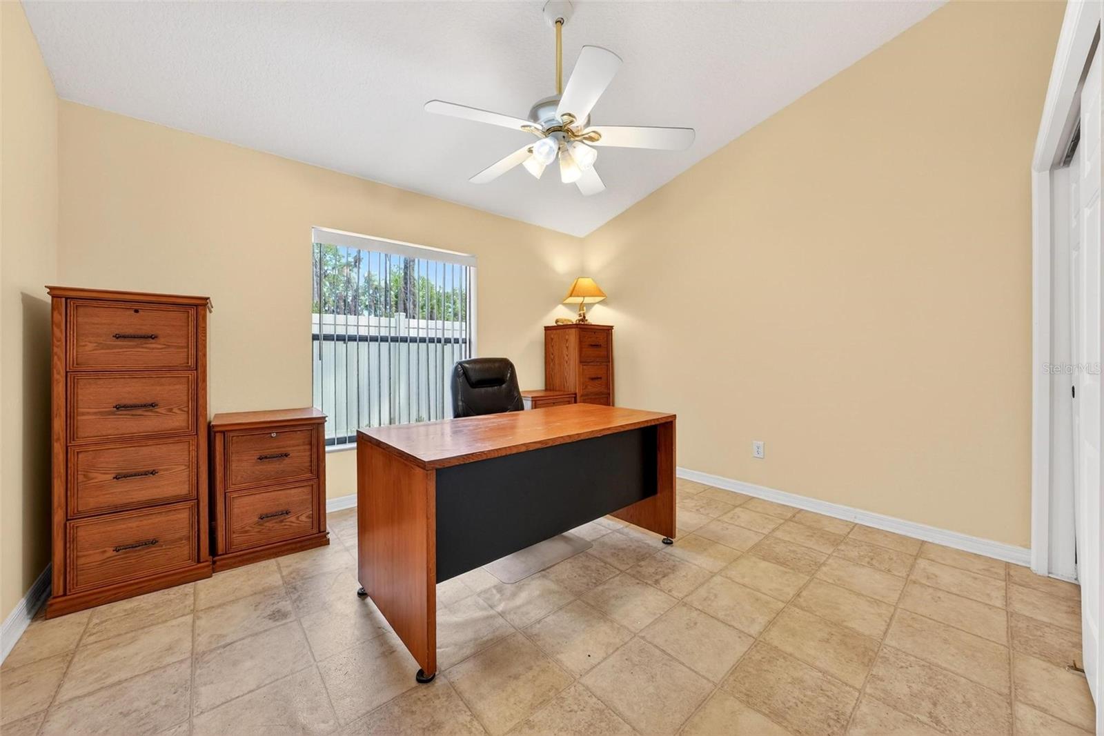 1010 VINDALE RD, TAVARES, FL, 32778