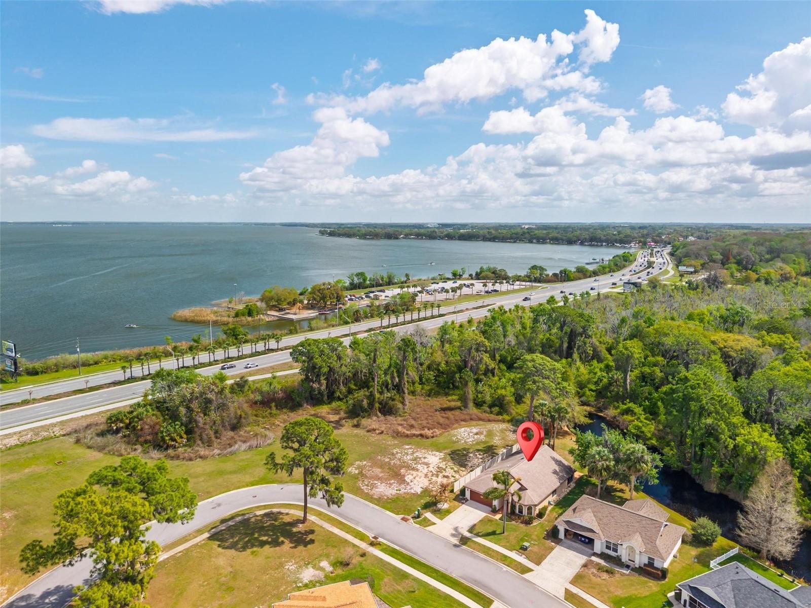 1010 VINDALE RD, TAVARES, FL, 32778
