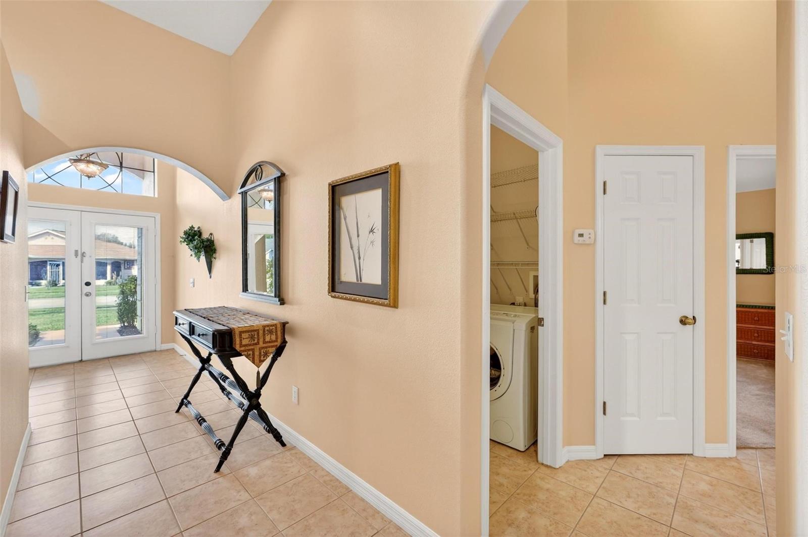 1010 VINDALE RD, TAVARES, FL, 32778