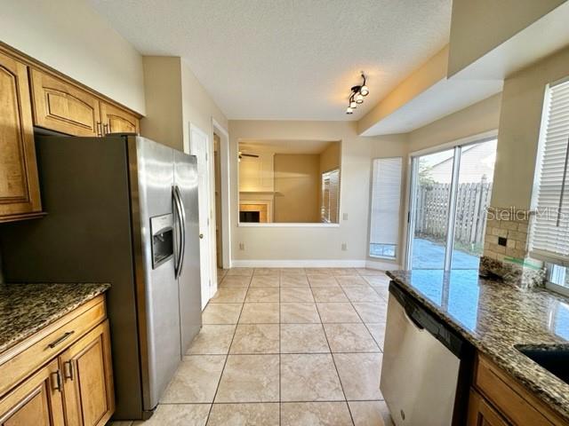 955 W CHARING CROSS CIR, LAKE MARY, FL, 32746