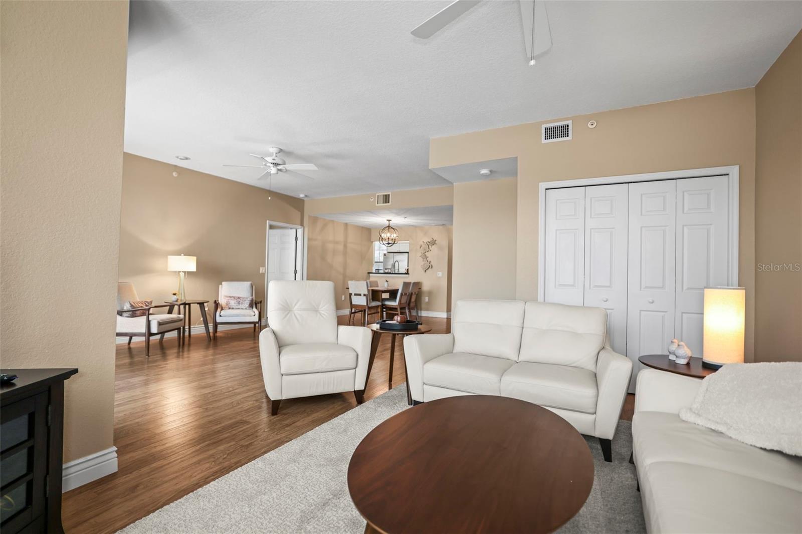 5 ISLAND PARK PL #206, DUNEDIN, FL, 34698
