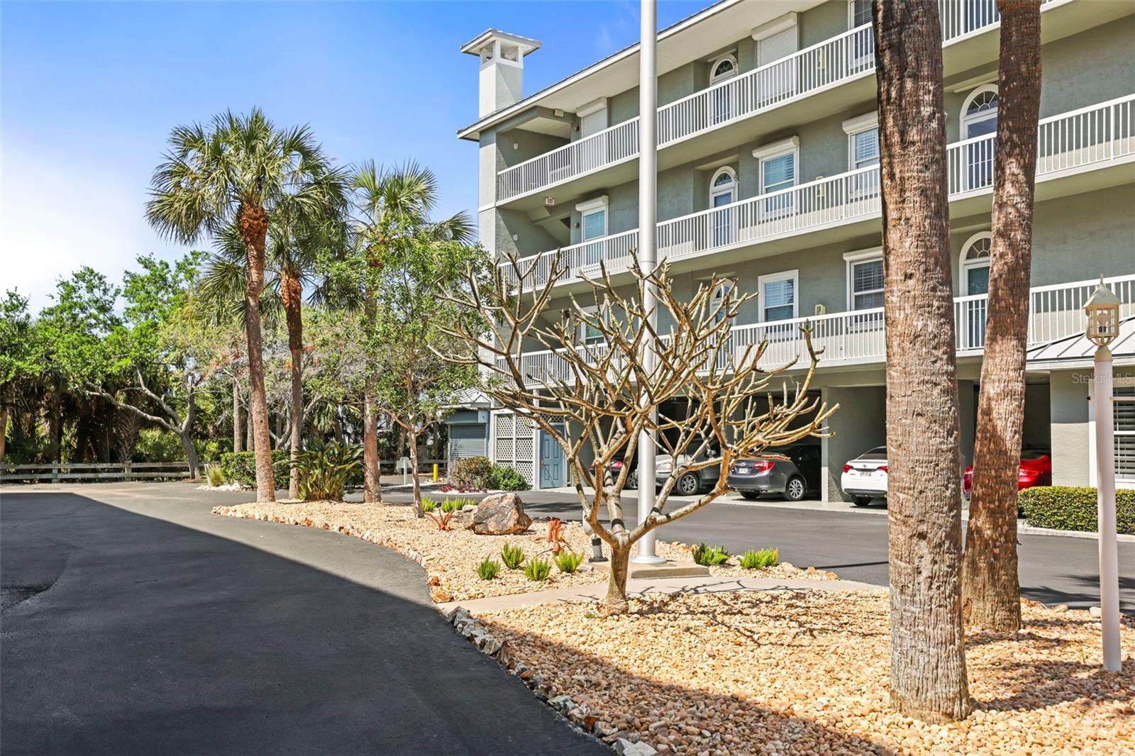 5 ISLAND PARK PL #206, DUNEDIN, FL, 34698