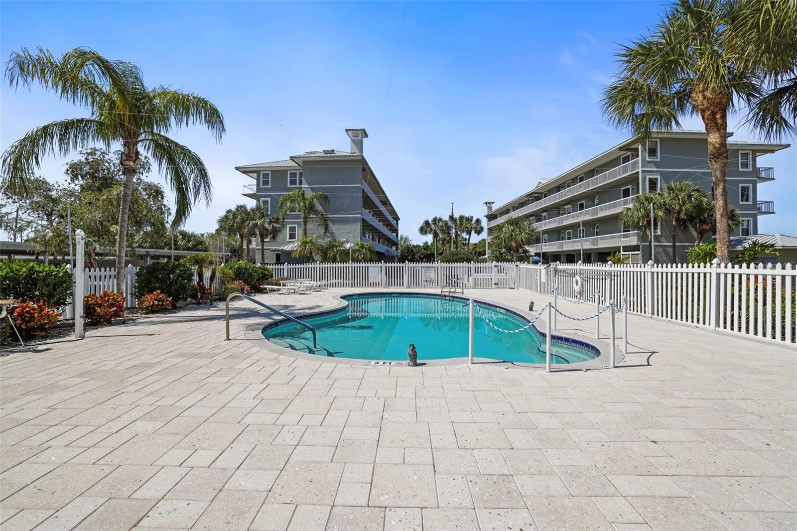 5 ISLAND PARK PL #206, DUNEDIN, FL, 34698