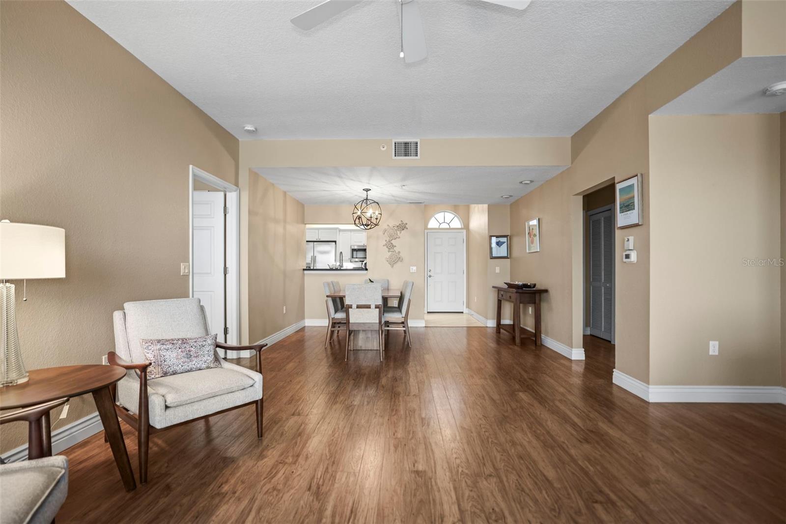 5 ISLAND PARK PL #206, DUNEDIN, FL, 34698