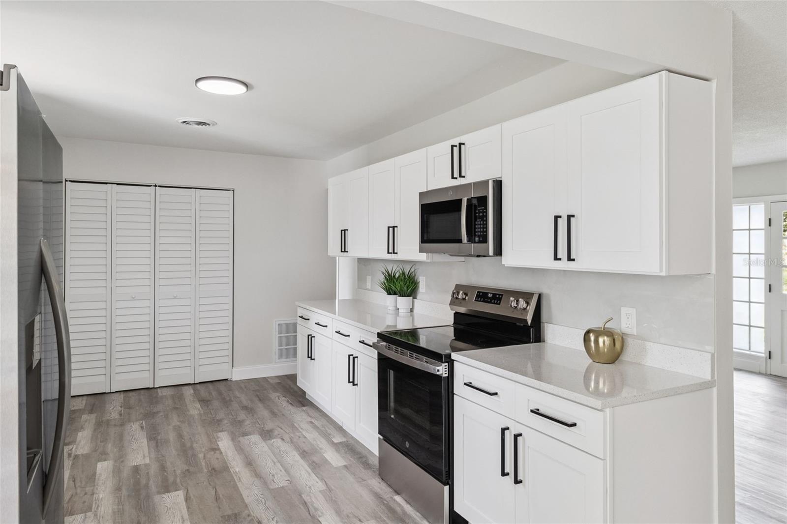 2121 COLONY DR, MELBOURNE, FL, 32935