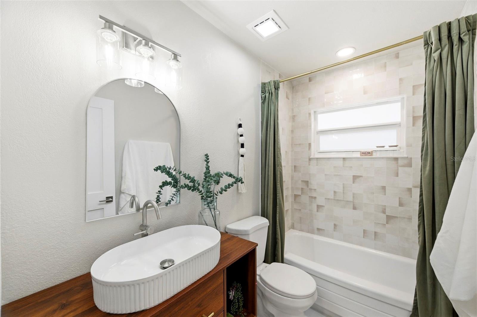 2860 64TH TER S, ST PETERSBURG, FL, 33712