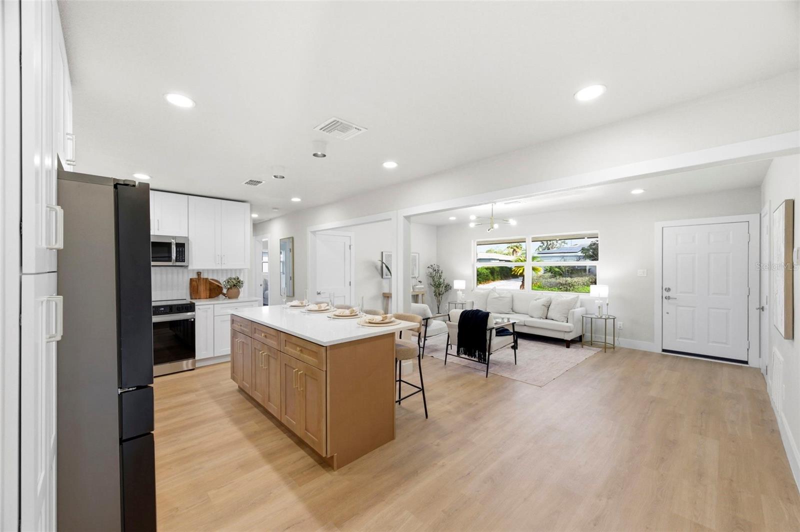 2860 64TH TER S, ST PETERSBURG, FL, 33712