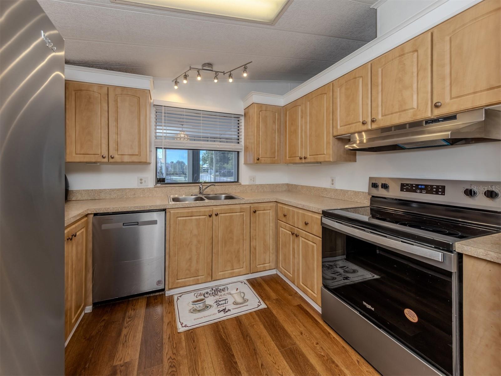 295 ANCHORS WAY, NORTH PORT, FL, 34287
