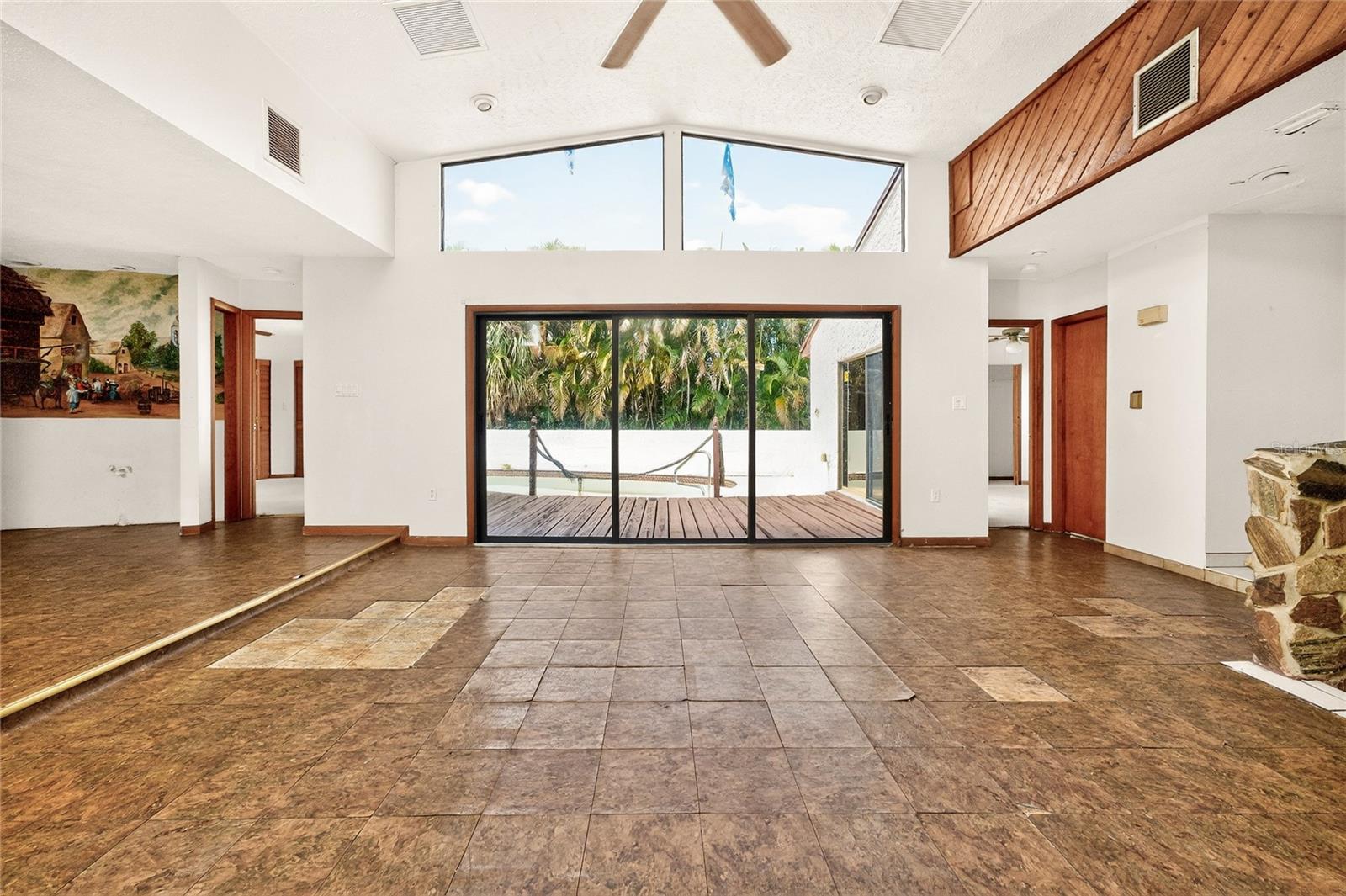 401 AQUI ESTA DR, PUNTA GORDA, FL, 33950