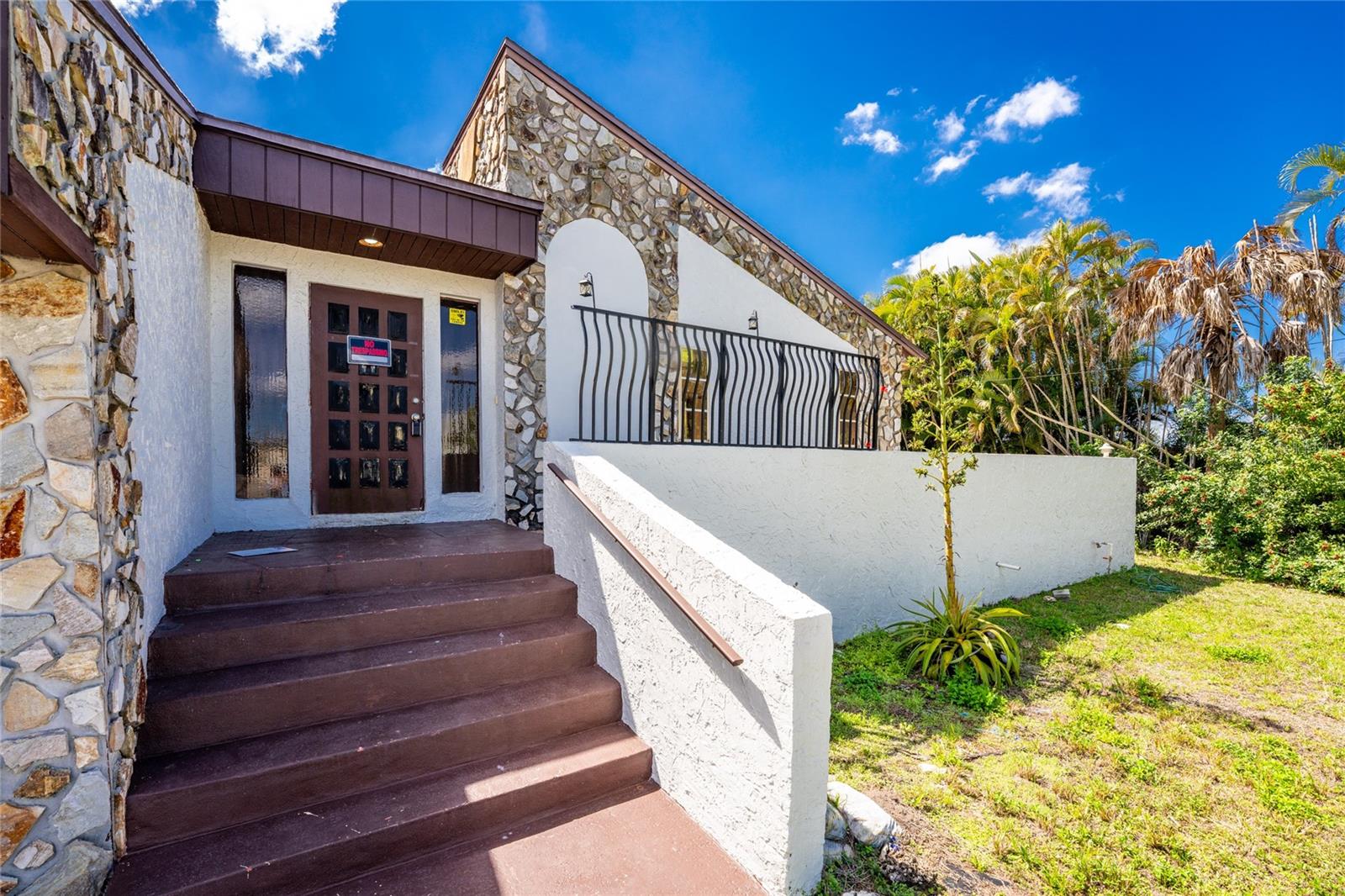401 AQUI ESTA DR, PUNTA GORDA, FL, 33950