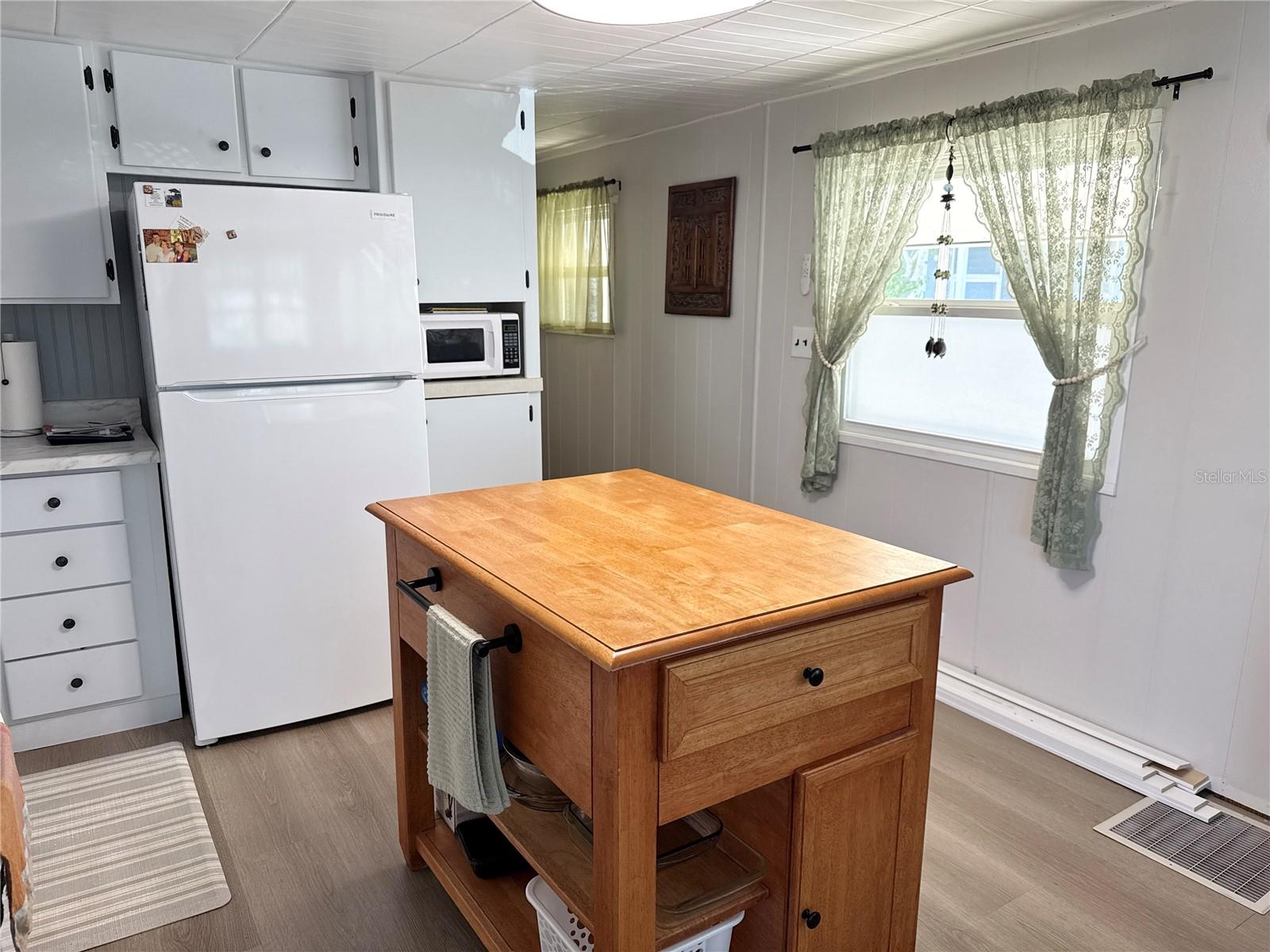 7213 MOUNT ESSEX DR NE #514, ST PETERSBURG, FL, 33702