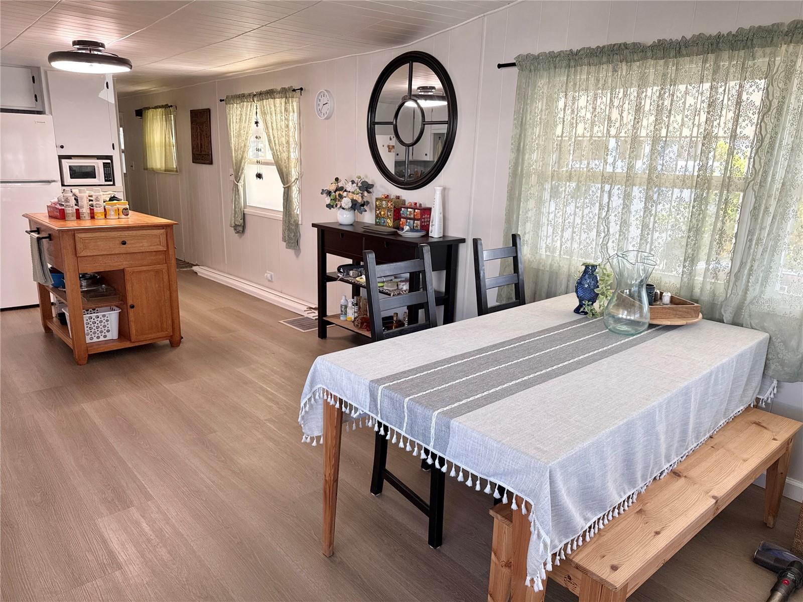 7213 MOUNT ESSEX DR NE #514, ST PETERSBURG, FL, 33702