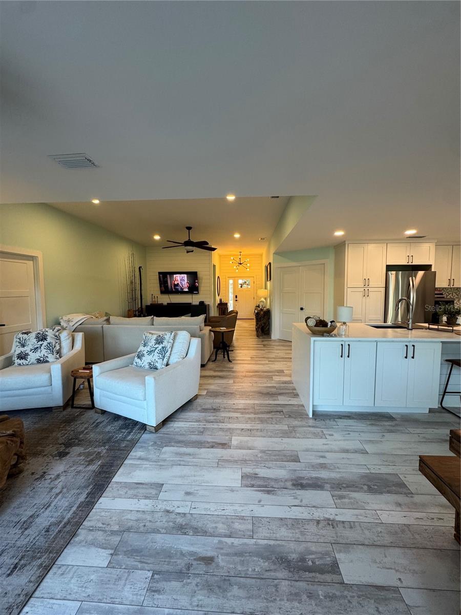 4140 AUGUSTINE AVE, SARASOTA, FL, 34231