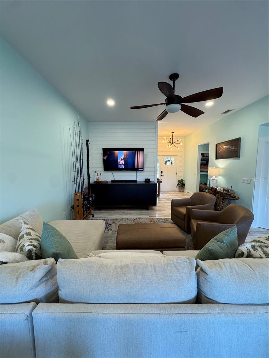 4140 AUGUSTINE AVE, SARASOTA, FL, 34231