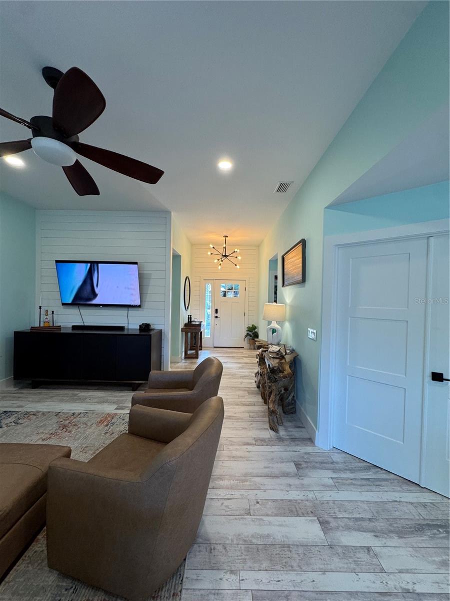 4140 AUGUSTINE AVE, SARASOTA, FL, 34231