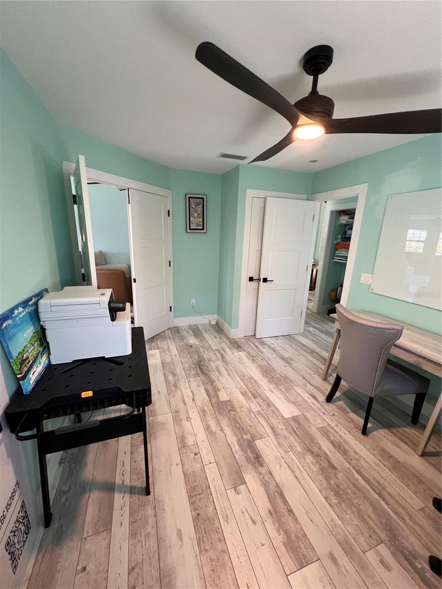 4140 AUGUSTINE AVE, SARASOTA, FL, 34231