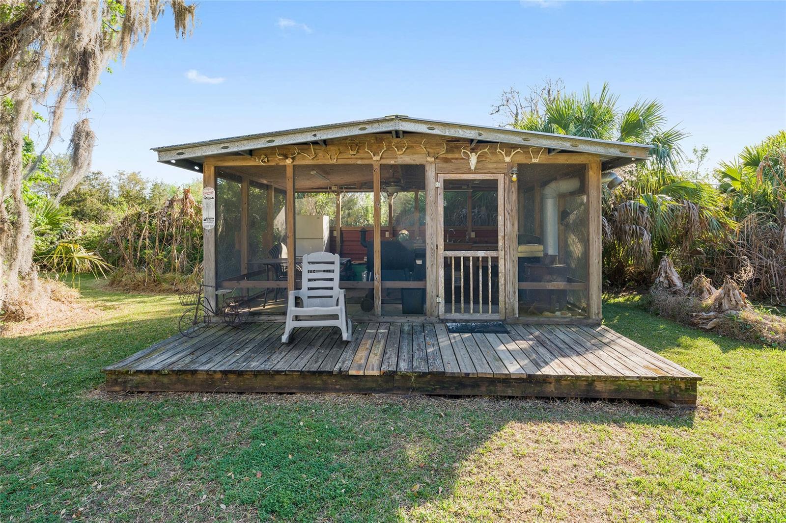 38805 EMERALDA ISLAND RD, LEESBURG, FL, 34788