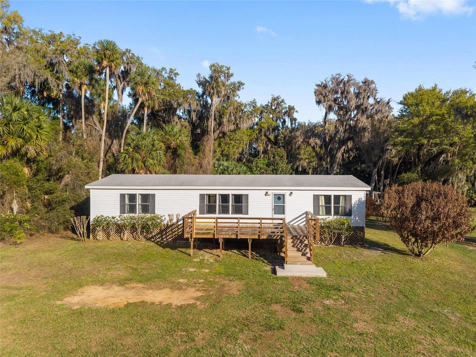 38805 EMERALDA ISLAND RD, LEESBURG, FL, 34788