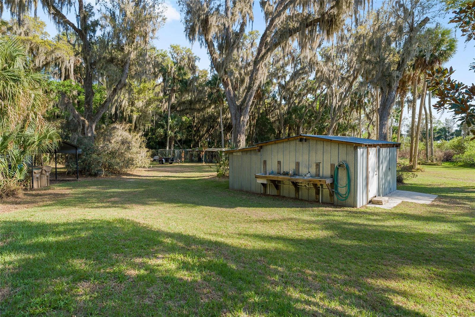 38805 EMERALDA ISLAND RD, LEESBURG, FL, 34788
