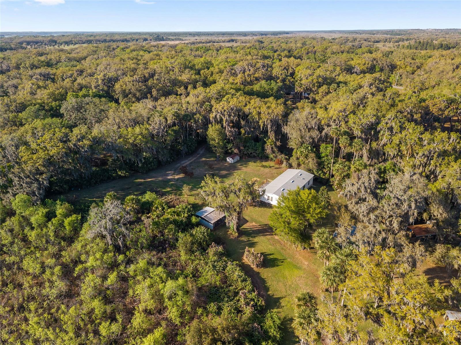38805 EMERALDA ISLAND RD, LEESBURG, FL, 34788