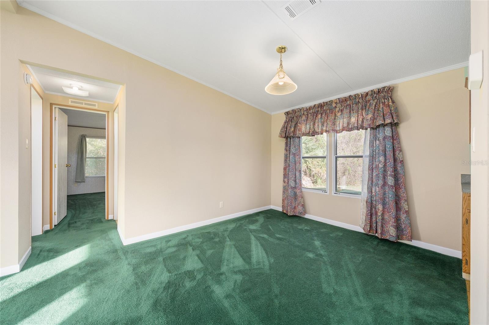 38805 EMERALDA ISLAND RD, LEESBURG, FL, 34788