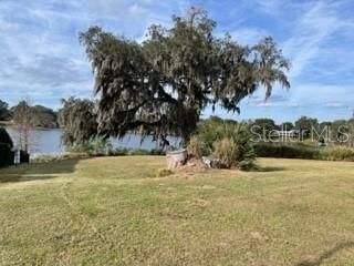 421 W BLUE WATER EDGE DR, EUSTIS, FL, 32736
