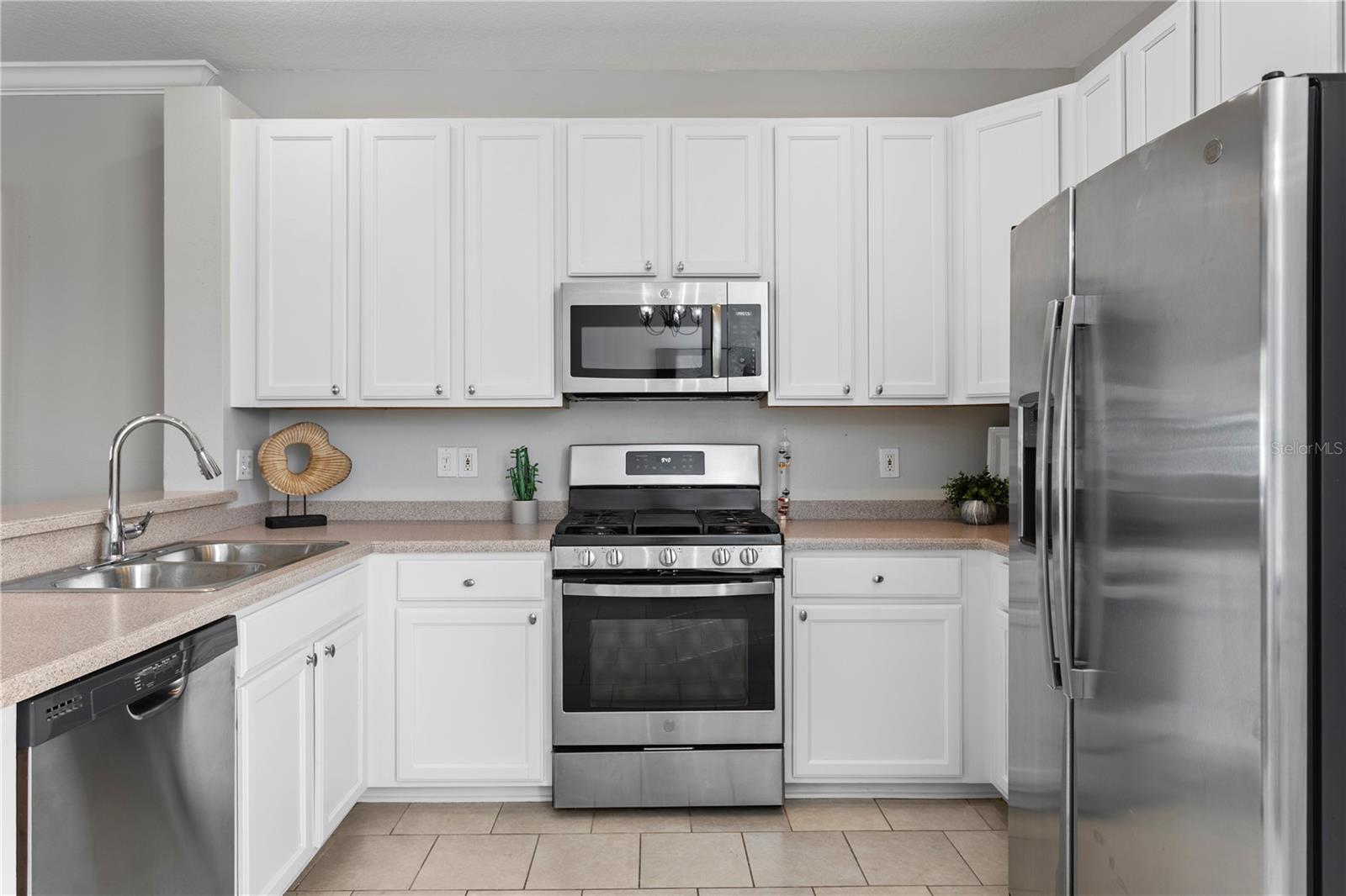 1427 HARBOUR WALK A RD, TAMPA, FL, 33602