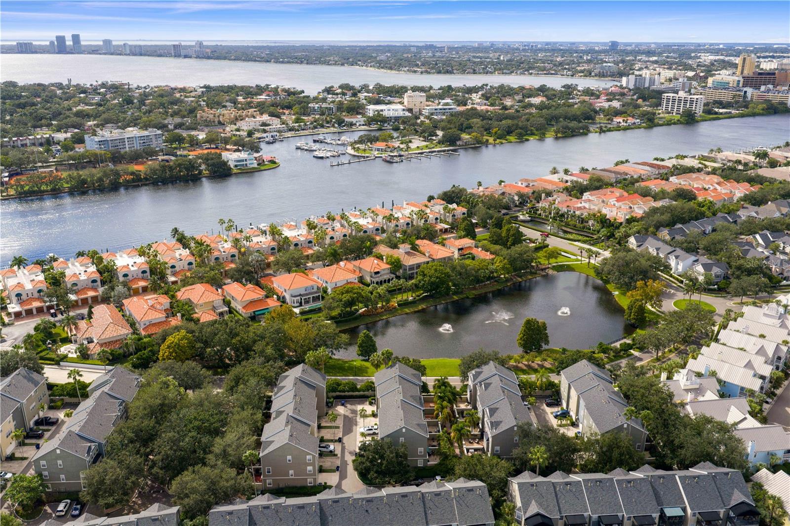 1427 HARBOUR WALK A RD, TAMPA, FL, 33602