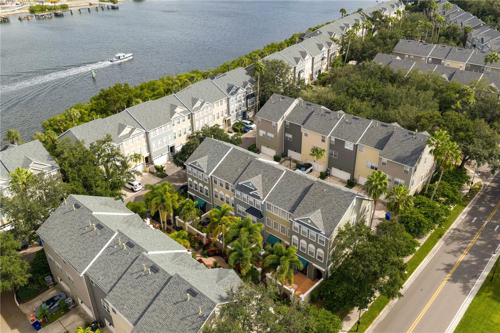 1427 HARBOUR WALK A RD, TAMPA, FL, 33602