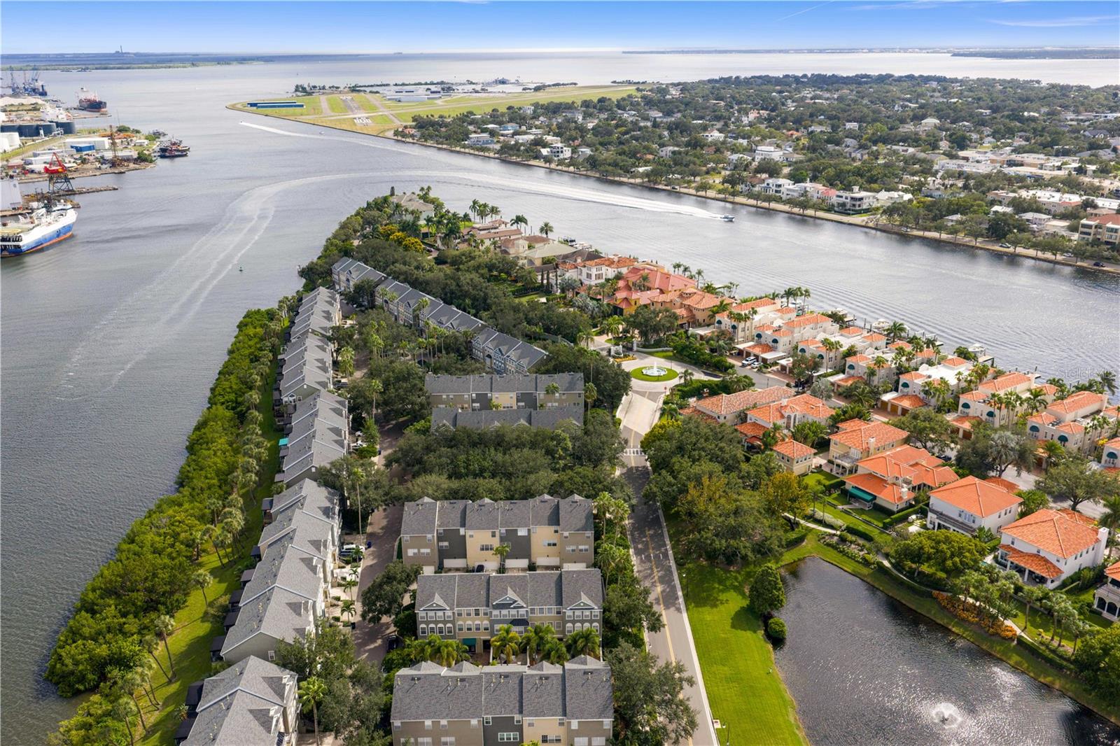 1427 HARBOUR WALK A RD, TAMPA, FL, 33602