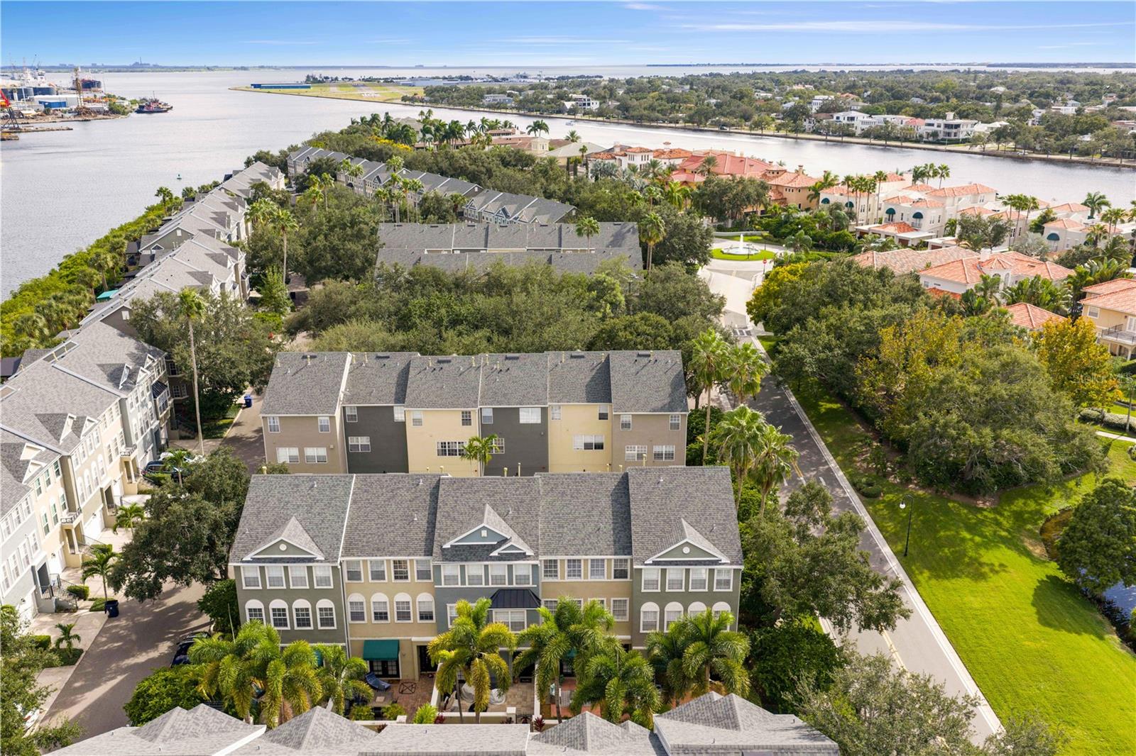 1427 HARBOUR WALK A RD, TAMPA, FL, 33602