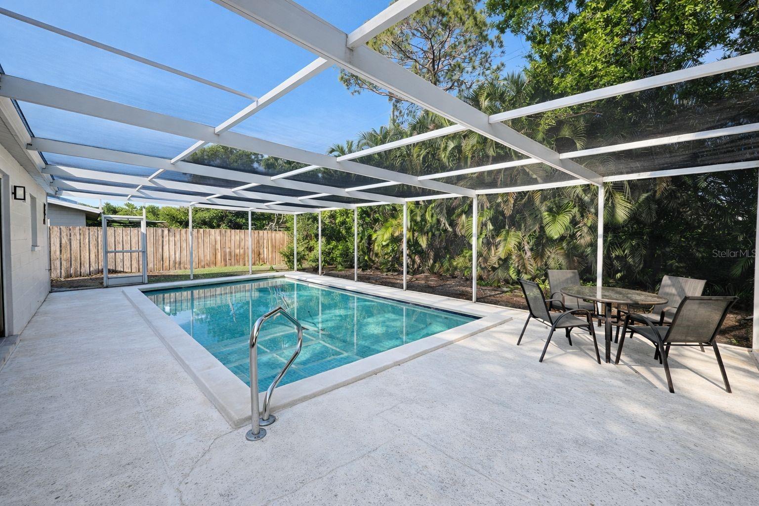 3975 PORPOISE DR SE, ST PETERSBURG, FL, 33705